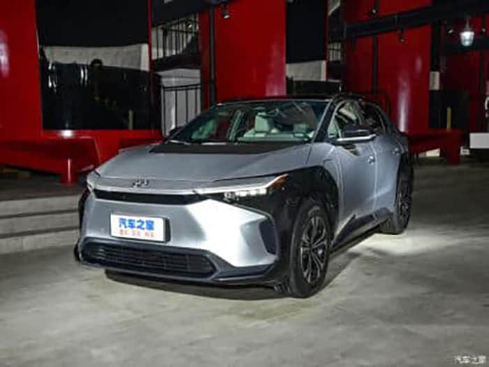 转型“长跑”，年内超30款新车，大众汽车集团2023业绩稳健,