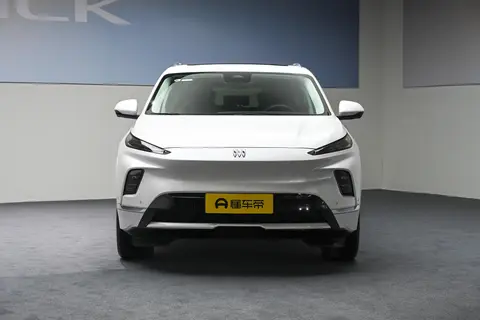 别克E5 2025款620KM尊享版全面剖析:新能源SUV的性价比之选?