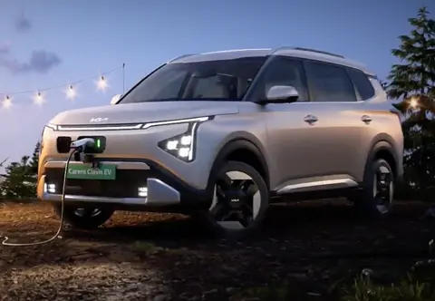 新车 | 7月15日亮相/纯电紧凑型MPV，新款起亚佳乐Clavis EV官图发布